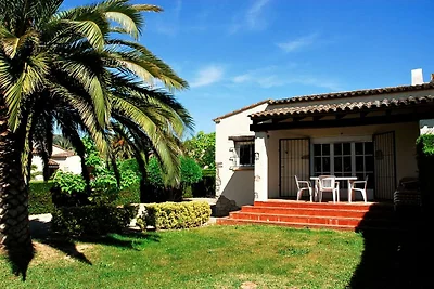 Vakantiehuis in Estartit met tuin