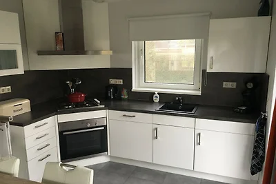 Bungalow sul lungomare con molo privato
