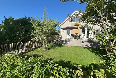 Ferienhaus in Makkum mit Schwimmbecken
