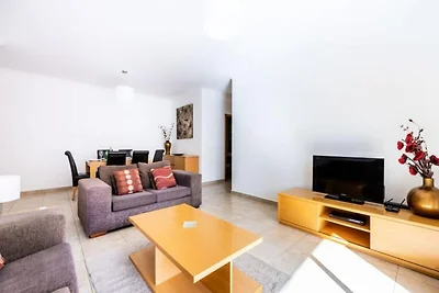 Wohnung in Lagos mit Pools und Fitnessraum