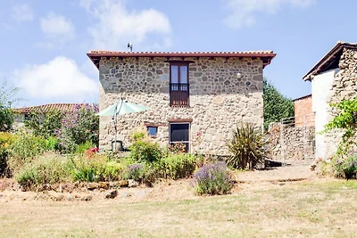 Modernes Ferienhaus mit Garten
