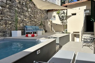 Mit privatem Pool