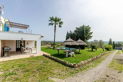 Villa mit Salzwasserpool