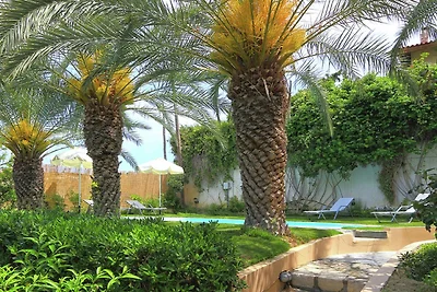 Fantastisches Ferienhaus in Karteros mit Pool
