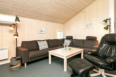 6 Personen Ferienhaus in Væggerløse