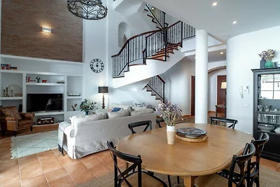 Haus in Nerja mit Pool und Meerblick