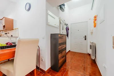 Urban Nest Apartment