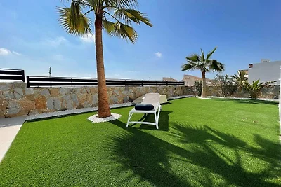 Villa mit privatem Pool in Ciudad Quesada
