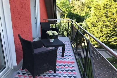 Lungo 4 stelle con balcone