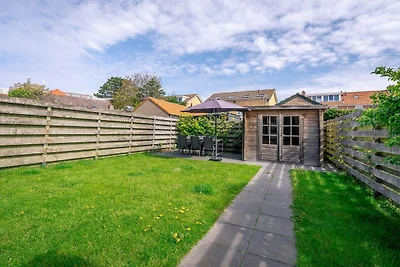 Modern eingerichtetes Ferienhaus für 5 Person...