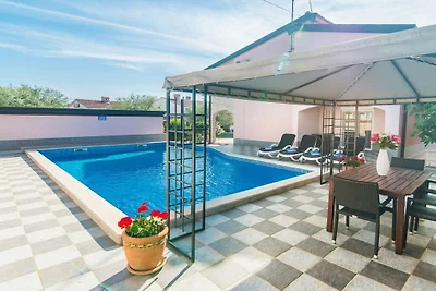 Ferienwohnung mit 4 Schlafzimmer