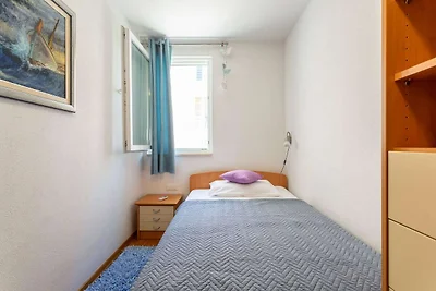 Apartment Zara - Two Bedroom Apartment with B...