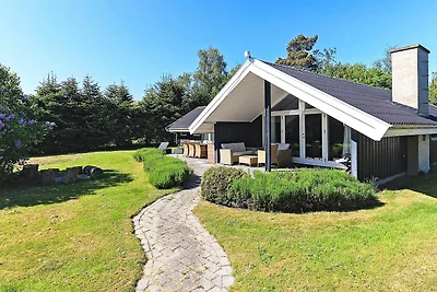 6 Personen Ferienhaus in Væggerløse-By Traum
