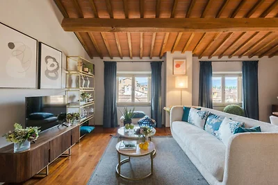 Penthouse in Lucca met Uitzicht op Stad