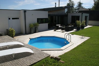 Moderne Villa in Plougastel-Daoulas Frankreic...