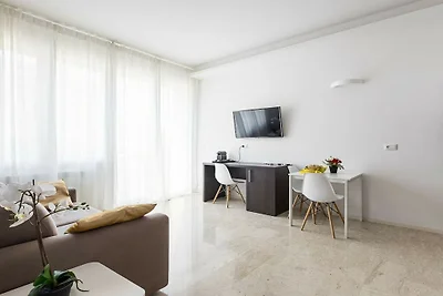 Wohnung in Bologna mit Balkon und Parken