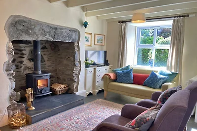 Charming Snowdonia Cottage per 4