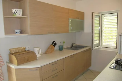 Beach House Nono - Four Bedroom Villa with Sw...