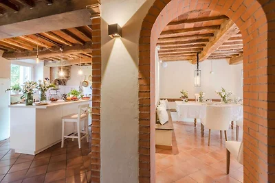 Boerderij in Toscane met panoramisch zwembad