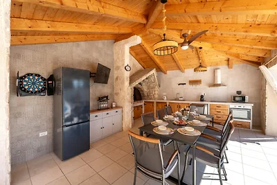 Familienvilla mit Pool in der Nähe des...