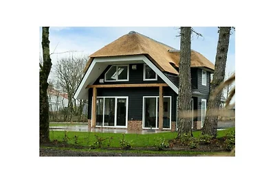 Villa in Nunspeet mit Terrasse und Wifi