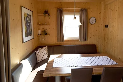 Attraktives Chalet mit Sauna und Whirlpool