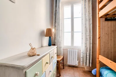 Schönes Haus mit Innenhof für 5 Personen