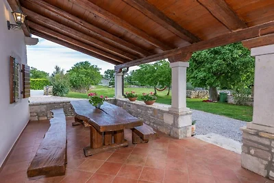 Ferienhaus in Trget mit Schwimmbecken