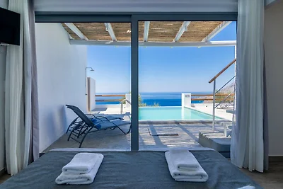 Villa a Plakias con piscina e vista mare