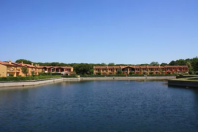 Belvilla von OYO Village Albarella Trilo