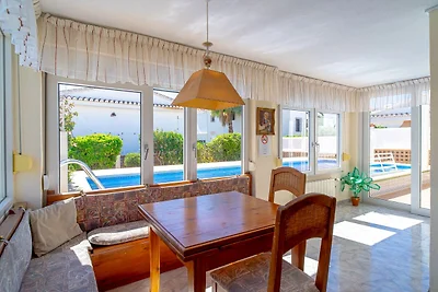 Villa in Nerja mit Pool nahe Burriana Strand