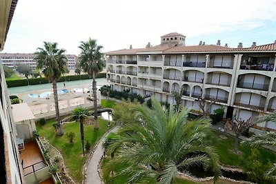 Appartement in Estartit met gedeeld zwembad