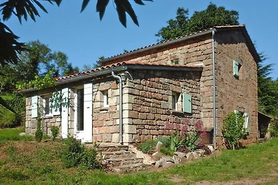 Casa Vacanze a Chambonas per 5 Persone