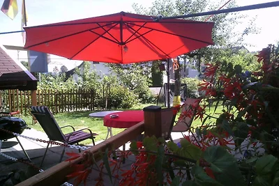 Appartement confortable avec jardin à Bernau