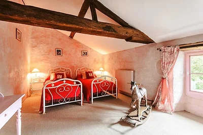 Ferienhaus mit Pool in Saint-Laurent