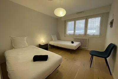 Stilvolles 2-Zimmer-Apartment mit Balkon