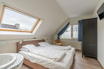 Villa mit finnischer Sauna und Außendusche