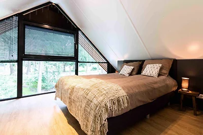 Villa moderna con sauna e spa all'aperto