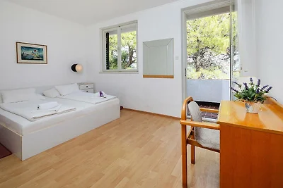Apartment Fontana Resort in Jelsa mit Pool