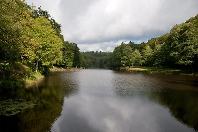 Totaal gerenoveerde stal in twee mooie...