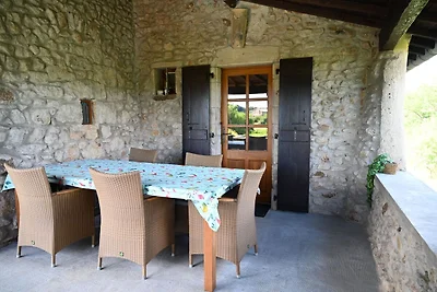 Villa in Largentiere mit Garten