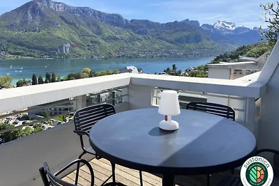 Appartamento ad Annecy con vista sul lago