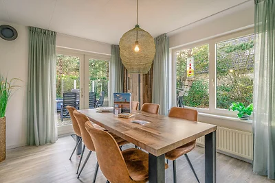 Charmante Villa mit Sauna und Südgarten