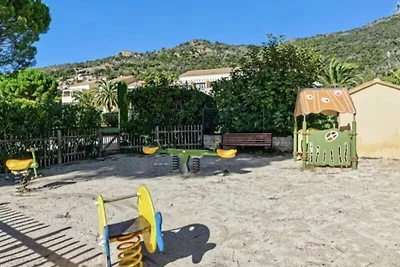 Wohnung in Pramousquier mit Meerblick