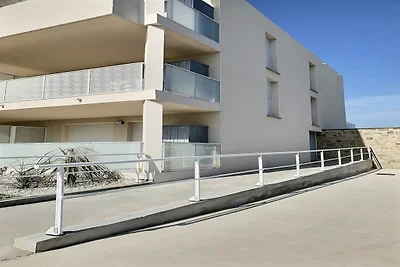 Appartamento con terrazza e parcheggio