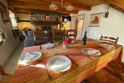 Hübsches Haus in der Nähe des Meeres
