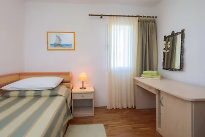 Apartment Oaza - Three Bedroom Apartment with...