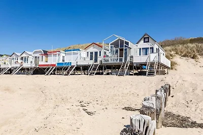 Strandhaus mit Meerblick in Dishoek