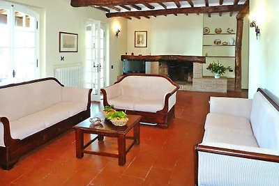 Villa in Rio nell Elba mit Pool