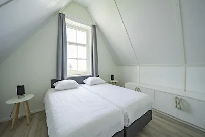 Markermeer Waterside Retreat